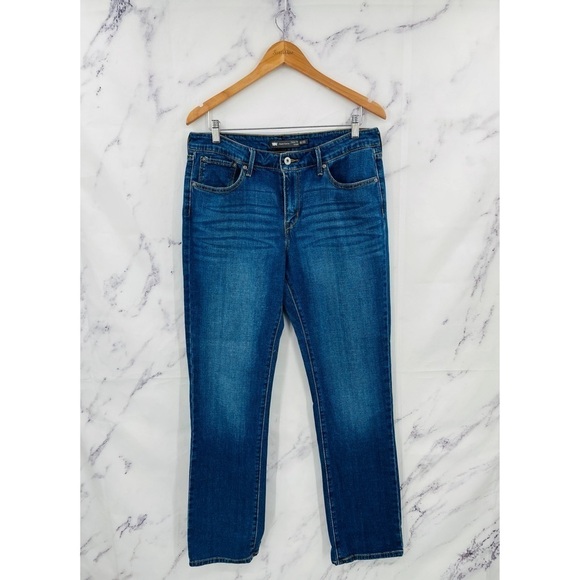 Levi's Denim - N005 Levi’s Demi Curve Classic Rise Straight Leg Distressed Denim Jeans